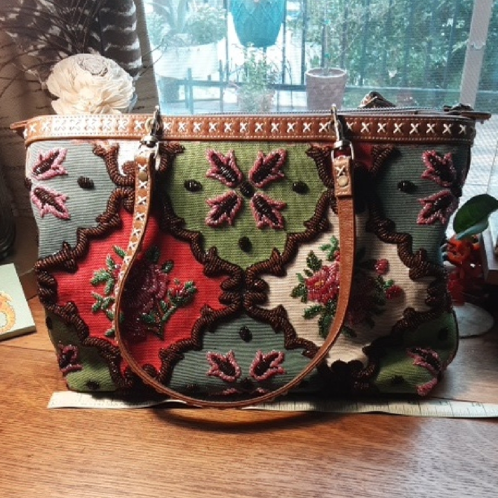 Mulricolored Floral Beaded Bag